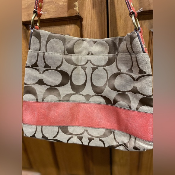 Good used authentic Coach messenger crossbody purse, tan and burnt orange - Picture 3 of 6